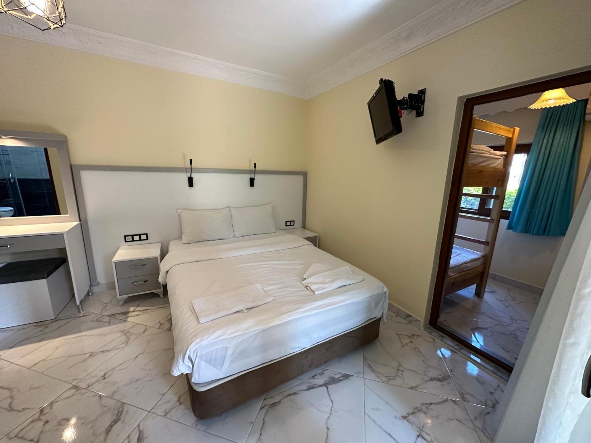 Palm Konak Hotel Çıralı Eksteriør bilde