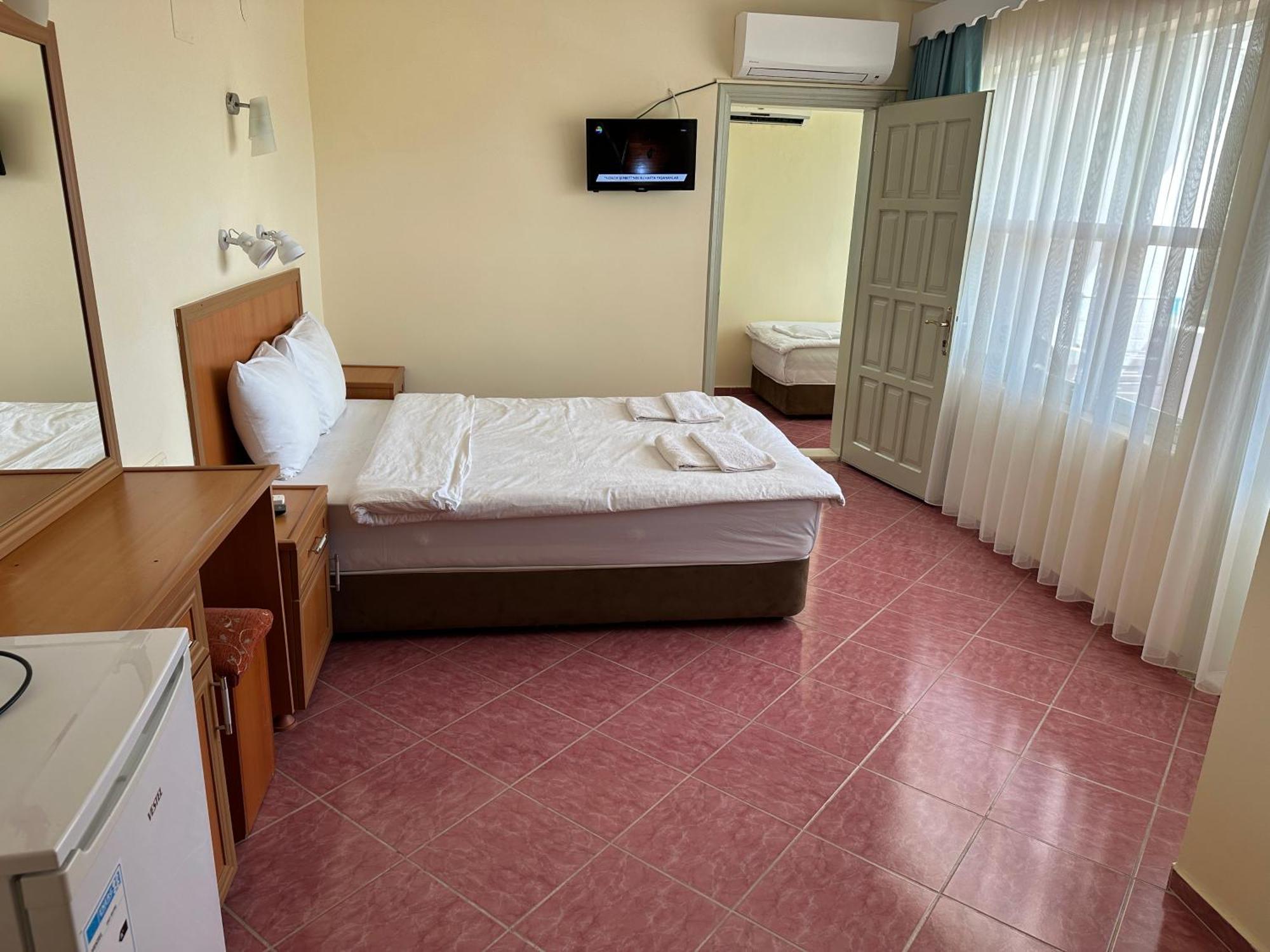 Palm Konak Hotel Çıralı Eksteriør bilde