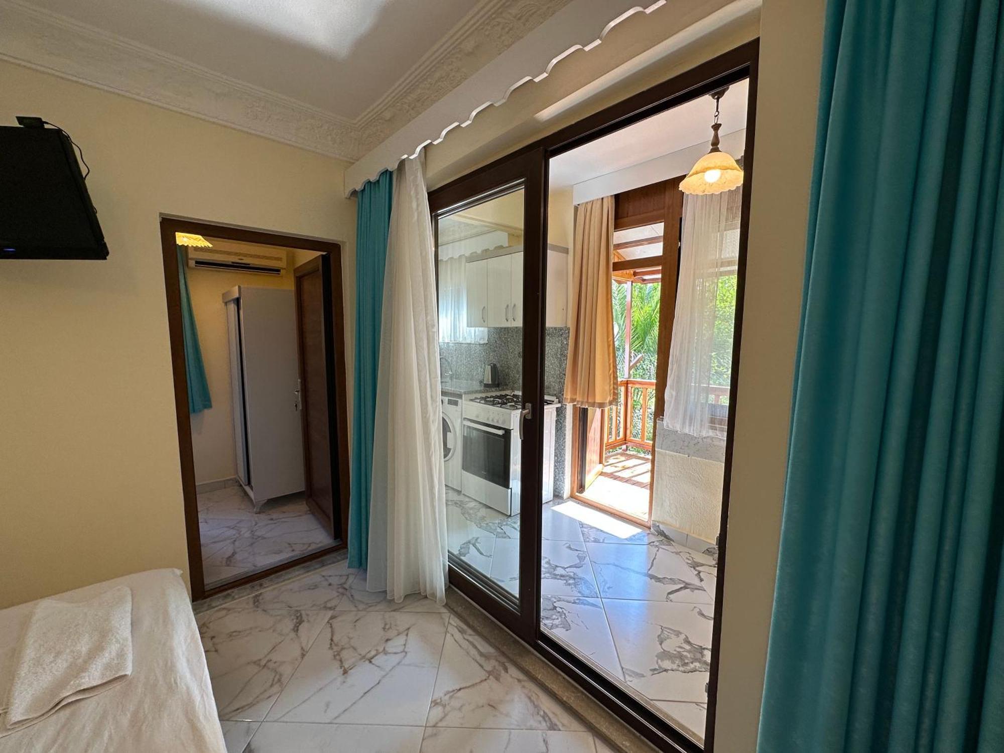 Palm Konak Hotel Çıralı Eksteriør bilde