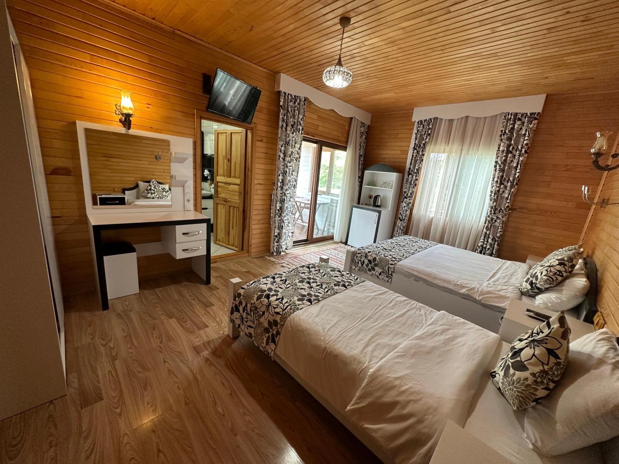 Palm Konak Hotel Çıralı Eksteriør bilde